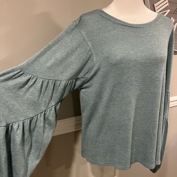 New In Tops - Women's Long Sleeve Puffy Sleeve - comfy Dress up or dress down -Size La…